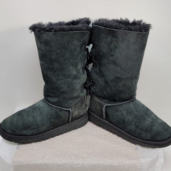 UGG Australia Bailey bow tall boot size 3 kids - Picture 7 of 11